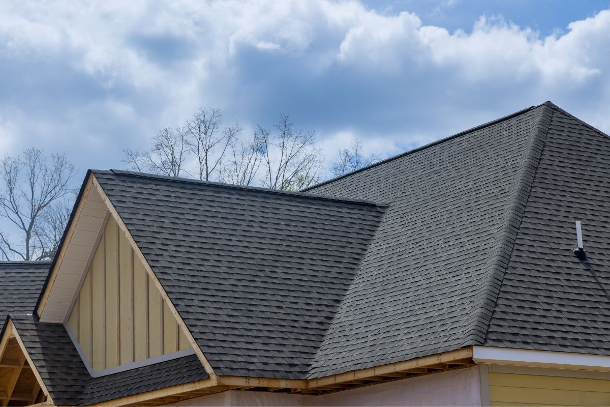 Asphalt Shingles Roofing