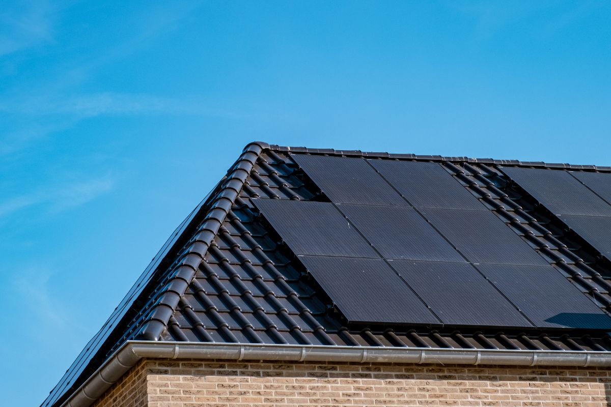 Is Your Residential Roof Ready for Solar Panels